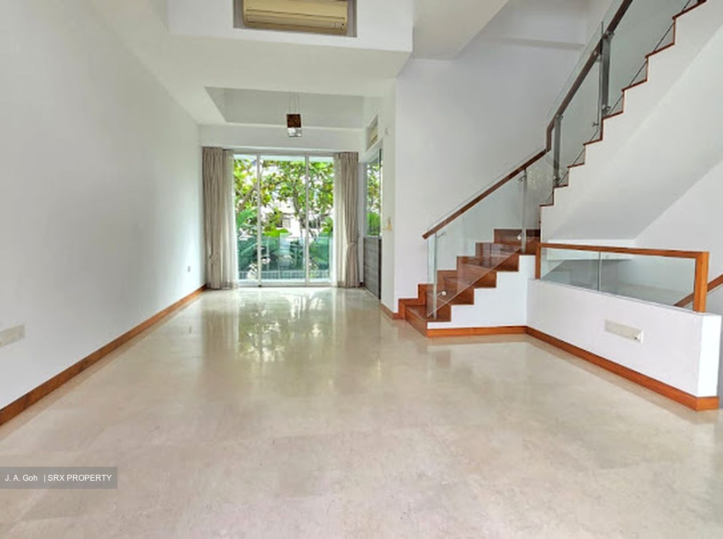 Cabana (D28), Terrace #519150181